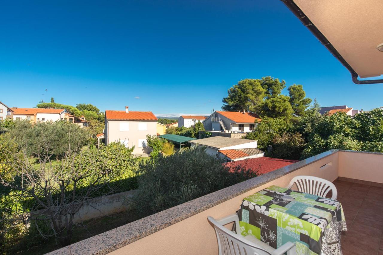 2-Bedroom Krk Apartment - Near Krk Beaches & Town! Krk Town Exterior photo